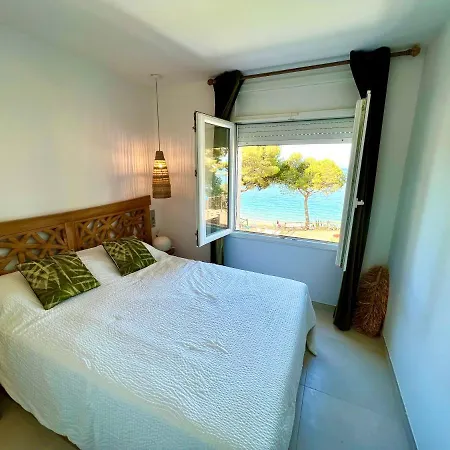 Almadrava Paradise Et Eden Apartmanhotel