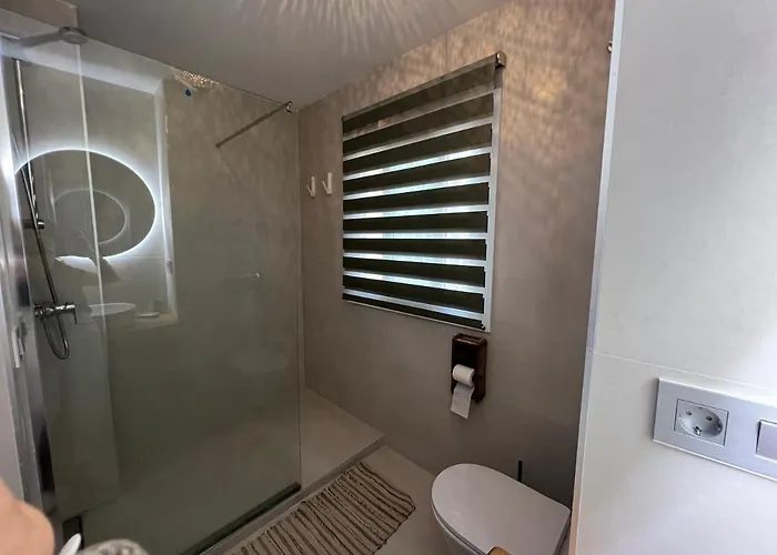 Almadrava Paradise Et Eden 公寓式酒店 3*